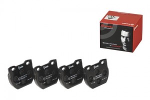 Комплект тормозных колодок, диско P44006 BREMBO