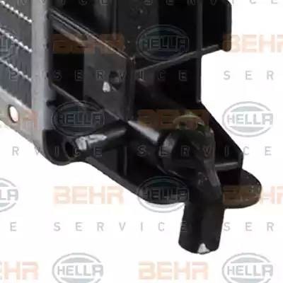 Радиатор, охлаждение двигател 8MK376726771 HELLA