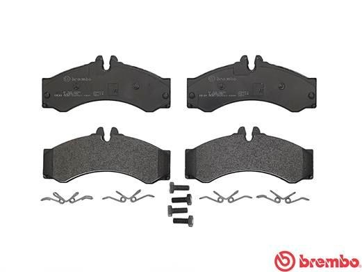 Комплект тормозных колодок, диско P50028 BREMBO