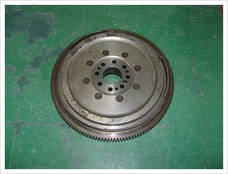 Маховик 1040301005 SSANG YONG