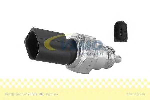 Выключатель, фара заднего хода V10-73-0147 VEMO