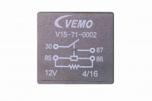 Реле, продольный наклон шкворня вентилятора V15-71-0002 VEMO