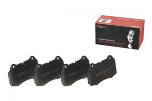 Комплект тормозных колодок, диско P06018 BREMBO