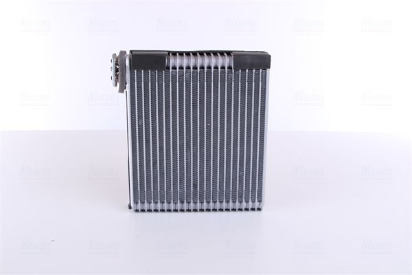 Испаритель, кондиционер 92283 NISSENS