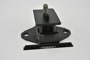 Подушка двигателя TM-23 FEBEST