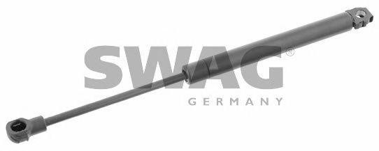 Упругий элемент, крышка багажника / помещения для груза 10 92 7741 SWAG