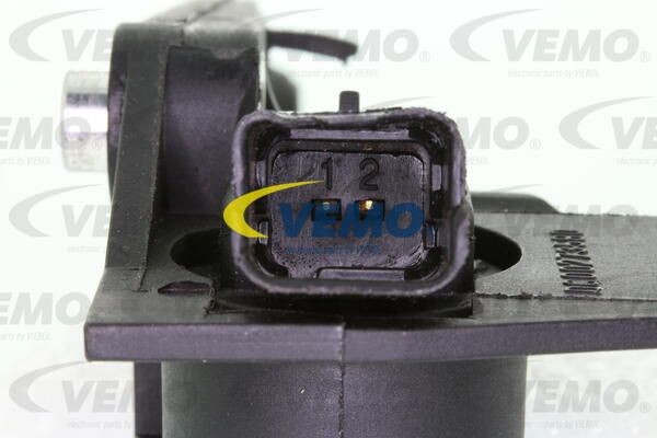 Датчик частоты вращения, управление двигателем V22-72-0031 VEMO
