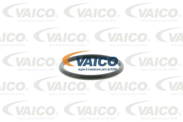 Фланец системы охлаждения V10-0377 VEMO