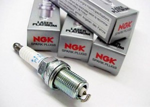 Свеча зажигания PFR7B NGK NTK