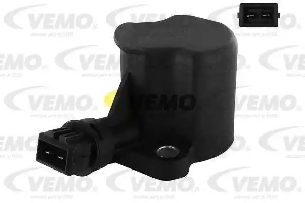 Выключатель, фара заднего хода V10-73-0125 VEMO