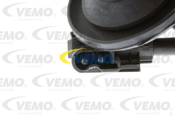 Датчик давления масла V30730132 VEMO