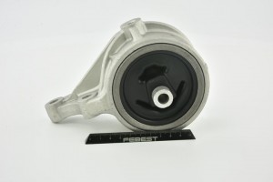 Подушка двигателя NM-002 FEBEST