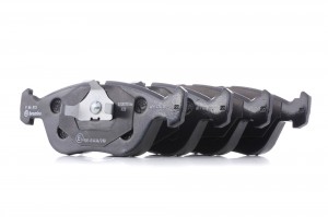 Комплект тормозных колодок, диско P86013 BREMBO