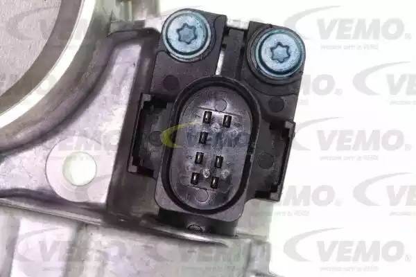 Патрубок дроссельной заслонки V10-81-0015 VEMO