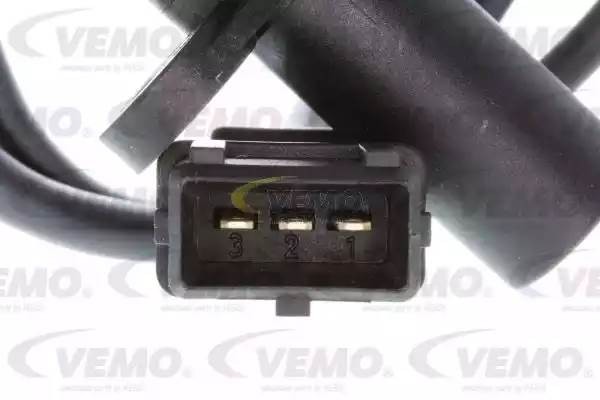 Датчик импульсов V40-72-0303 VEMO
