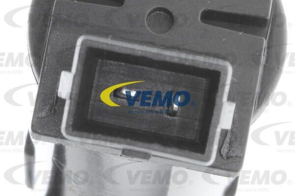 Водяной насос, система очистки окон V25-08-0002 VEMO