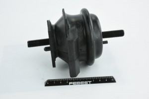 Подушка двигателя TM-02 FEBEST