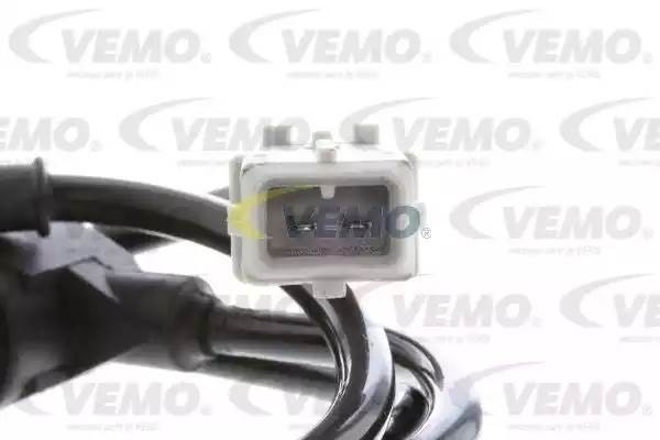 Датчик, частота вращения колеса V42-72-0006 VEMO