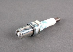 Свеча зажигания BKR6EKUB NGK NTK