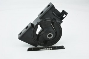 Подушка двигателя NM-071 FEBEST