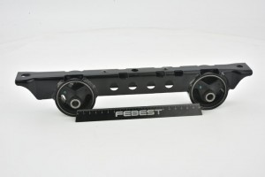 Подушка двигателя MM-V45ATR FEBEST