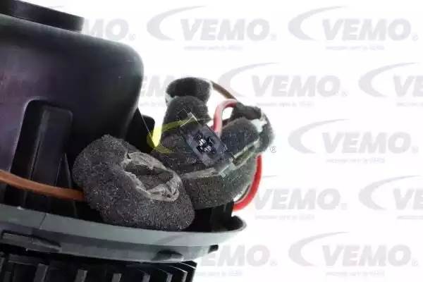 вентилятор салона V15-03-1893-1 VEMO