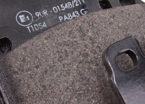 Колодки тормозные дисковые A0014208520 MERCEDES BENZ