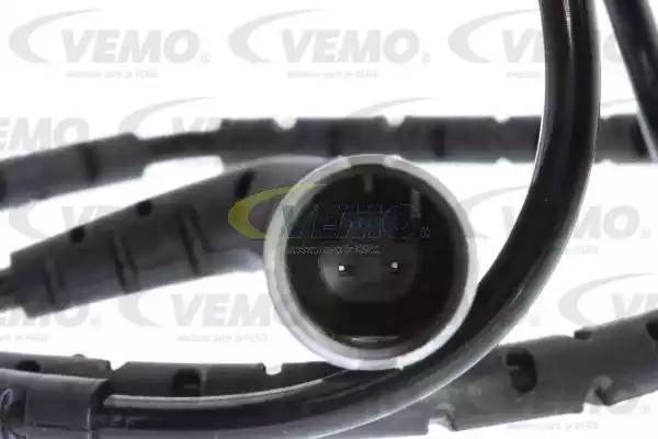 Датчик, частота вращения колеса V20-72-0490 VEMO