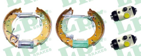 Комплект тормозных колодок OEK519 LPR