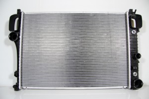 Радиатор охлаждения ДВС 517107J TERMAL