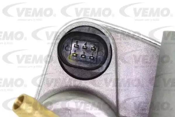 Патрубок дроссельной заслонки V10-81-0009 VEMO