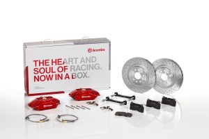Комплект тормозных колодок, диско P23060 BREMBO