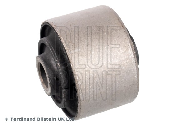 Втулка подшипника, поперечная балка ADC48068C BLUE PRINT