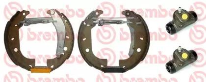 Комплект тормозных колодок K 23 025 BREMBO