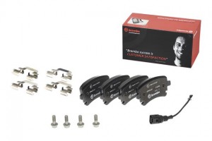 Комплект тормозных колодок, диско P85083 BREMBO