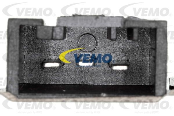 Крышка распределителя зажигания V20-70-0010 VEMO