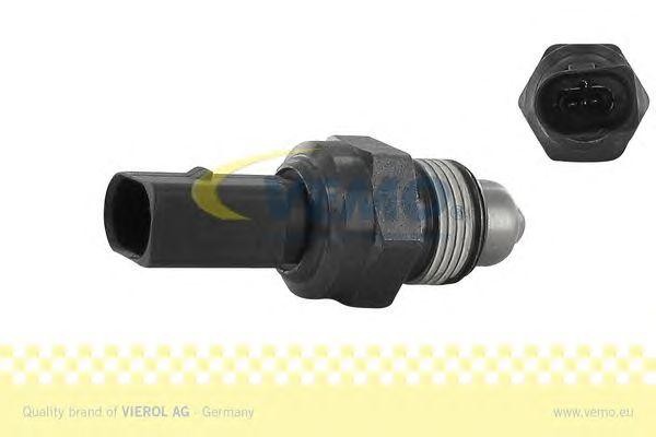 Выключатель, фара заднего хода V10-73-0150 VEMO
