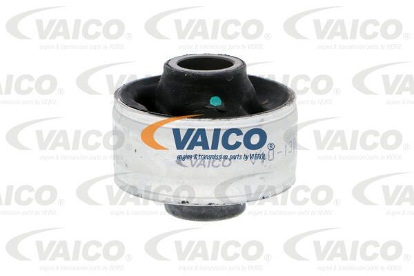 Сайлентблок V10-1385 VEMO