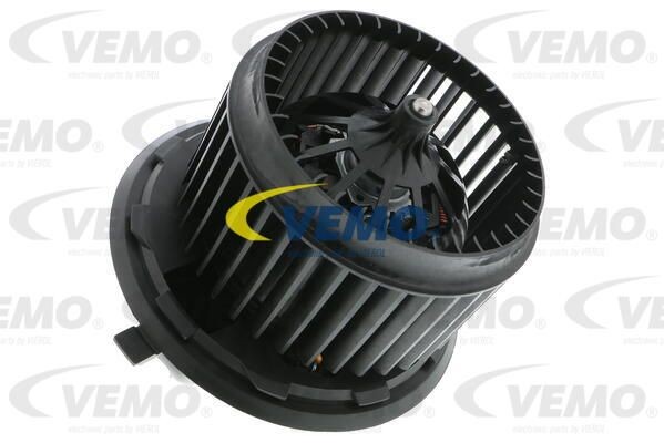 Радиатор, охлаждение двигател V15-60-5031 VEMO