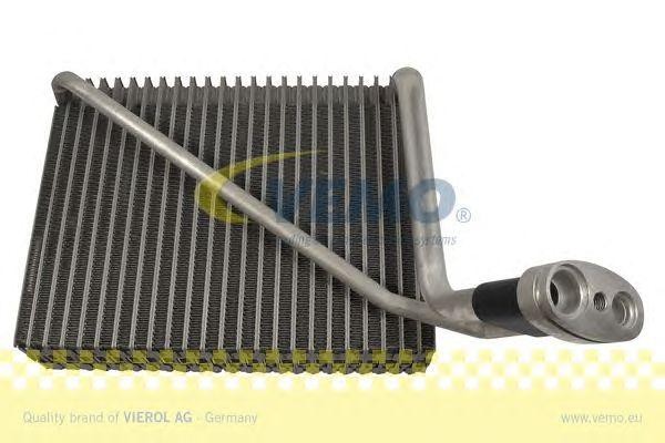 Испаритель, кондиционер V10-65-0016 VEMO