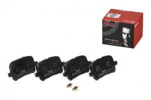 Комплект тормозных колодок, диско P83040 BREMBO