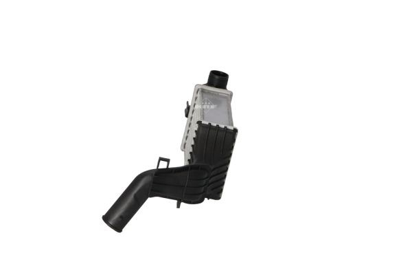 Интеркулер 30427 NRF