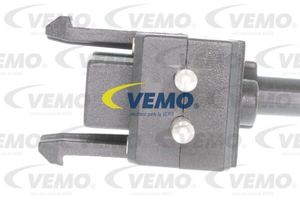 Выключатель, фара заднего хода V30-73-0084 VEMO