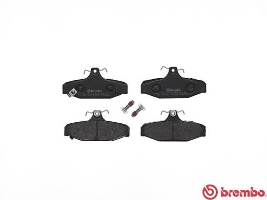 Комплект тормозных колодок, диско P15004 BREMBO