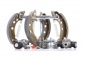 Комплект тормозных колодок K 85 011 BREMBO