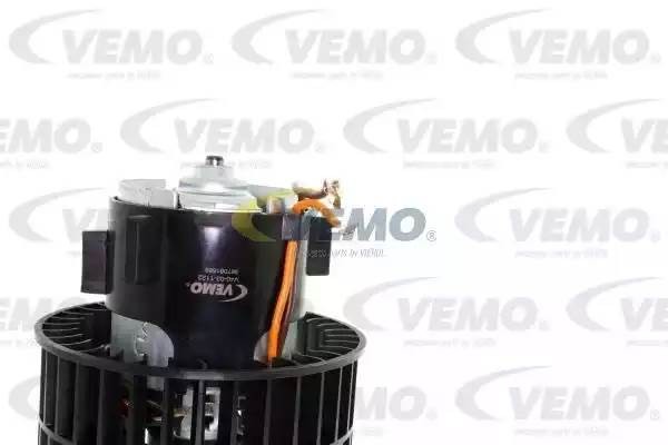 вентилятор салона V40-03-1122 VEMO