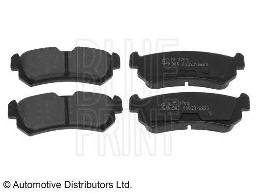 Комплект тормозных колодок, диско ADG04280 BLUE PRINT