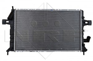 Радиатор, охлаждение двигател 506616 NRF