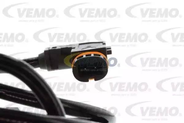 Датчик, частота вращения колеса V30-72-0167 VEMO