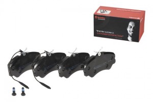 Комплект тормозных колодок, диско P23023 BREMBO